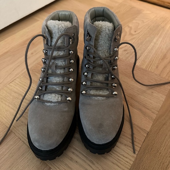 Marc fisher Nairy bootie size 8.5 gray - Picture 5 of 5